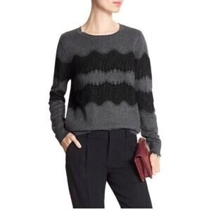 BANANA REPUBLIC Lace Trim Knit Sweater Crewneck Pullover Cozy Gray Relaxed